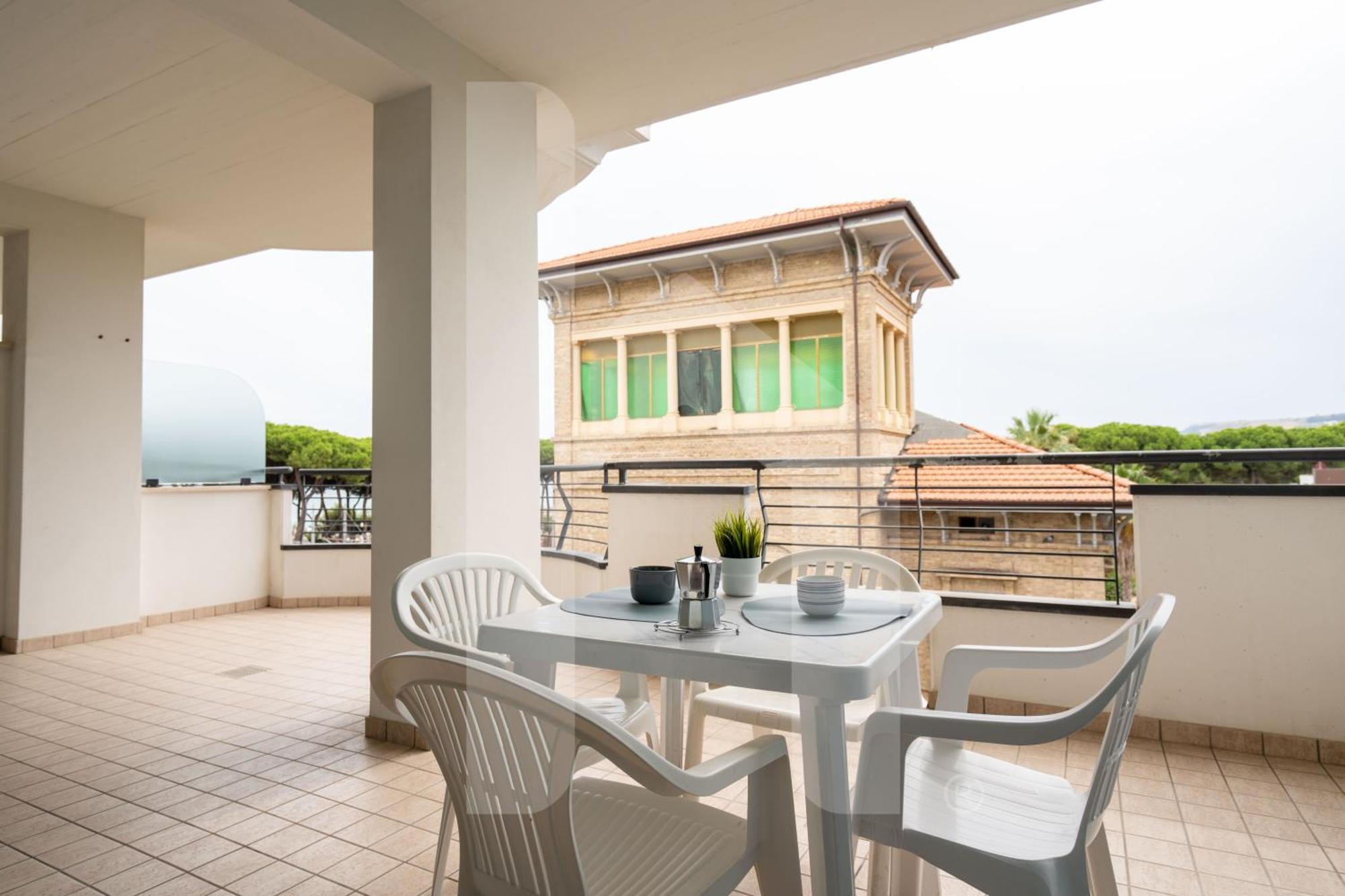 Apartment Homiday - Rendez Vous 2 Pineto
