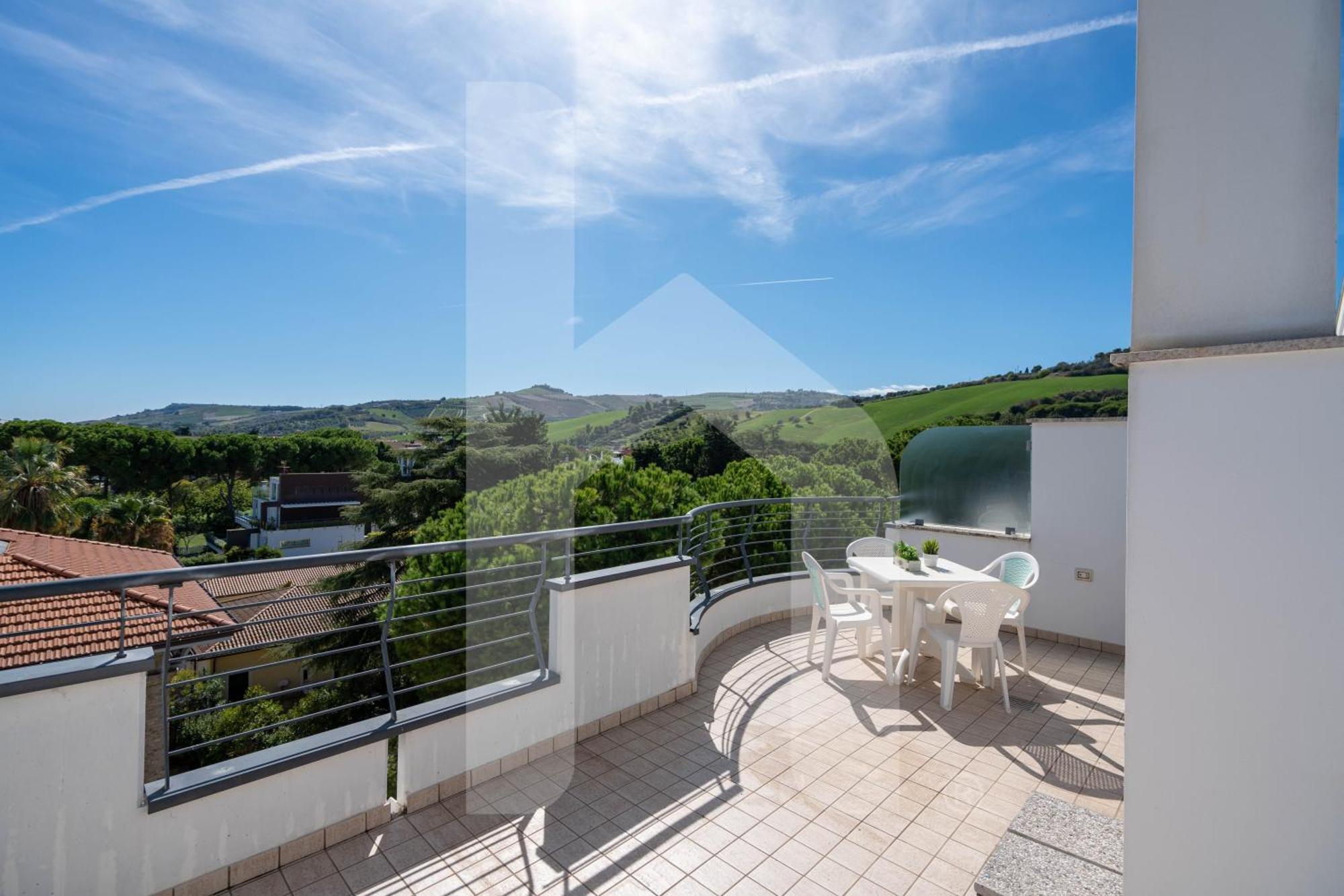 Apartment Homiday - Rendez Vous 2 Pineto